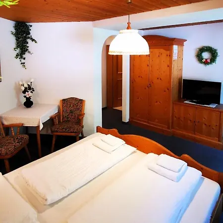 Hotel Geronimo Weissbach bei Lofer