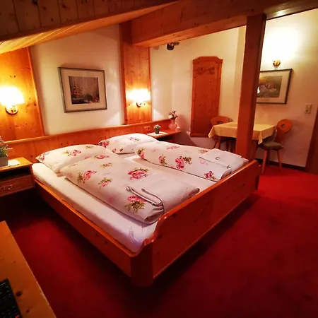 Geronimo Hotel *
