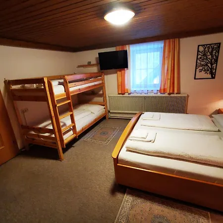 Hotel Geronimo Weissbach bei Lofer