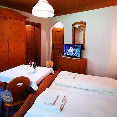 Hotel Geronimo Weissbach bei Lofer