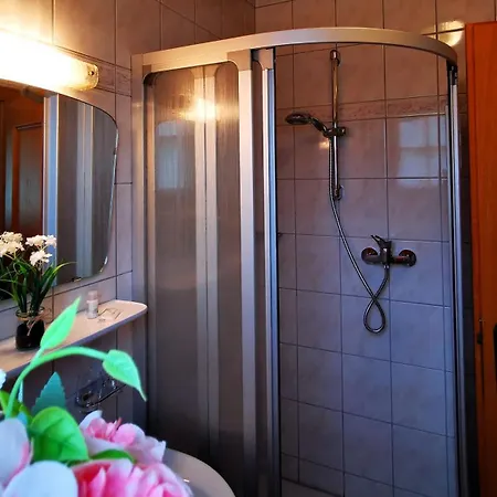 Geronimo فندق فايدسباخ بي لوفر